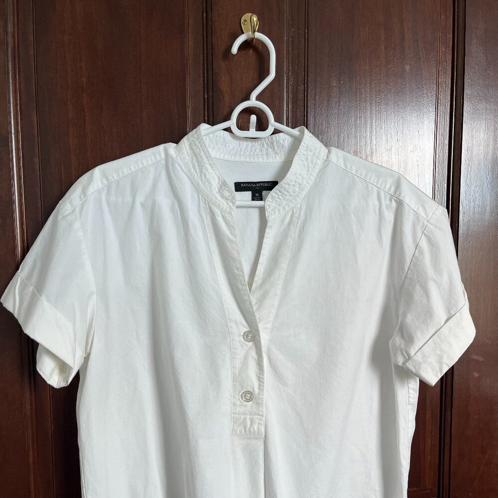 Banana Republic White Poplin blouse - Women's Size M